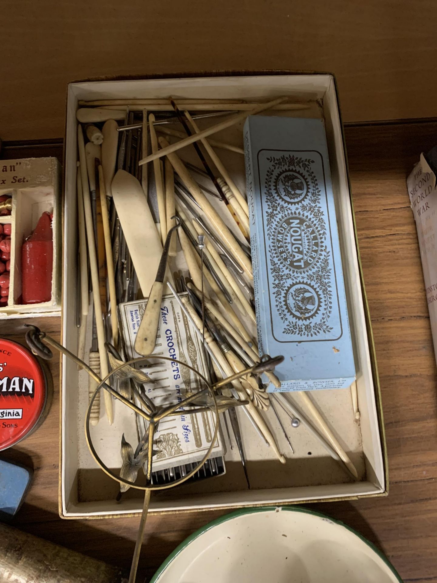 A MIXED LOT OF VINTAGE ITEMS, ENAMEL CHAMBER STICK, NIVEA CERAMIC LIDDED POT AND VARIOUS ADVERTISING - Image 6 of 6