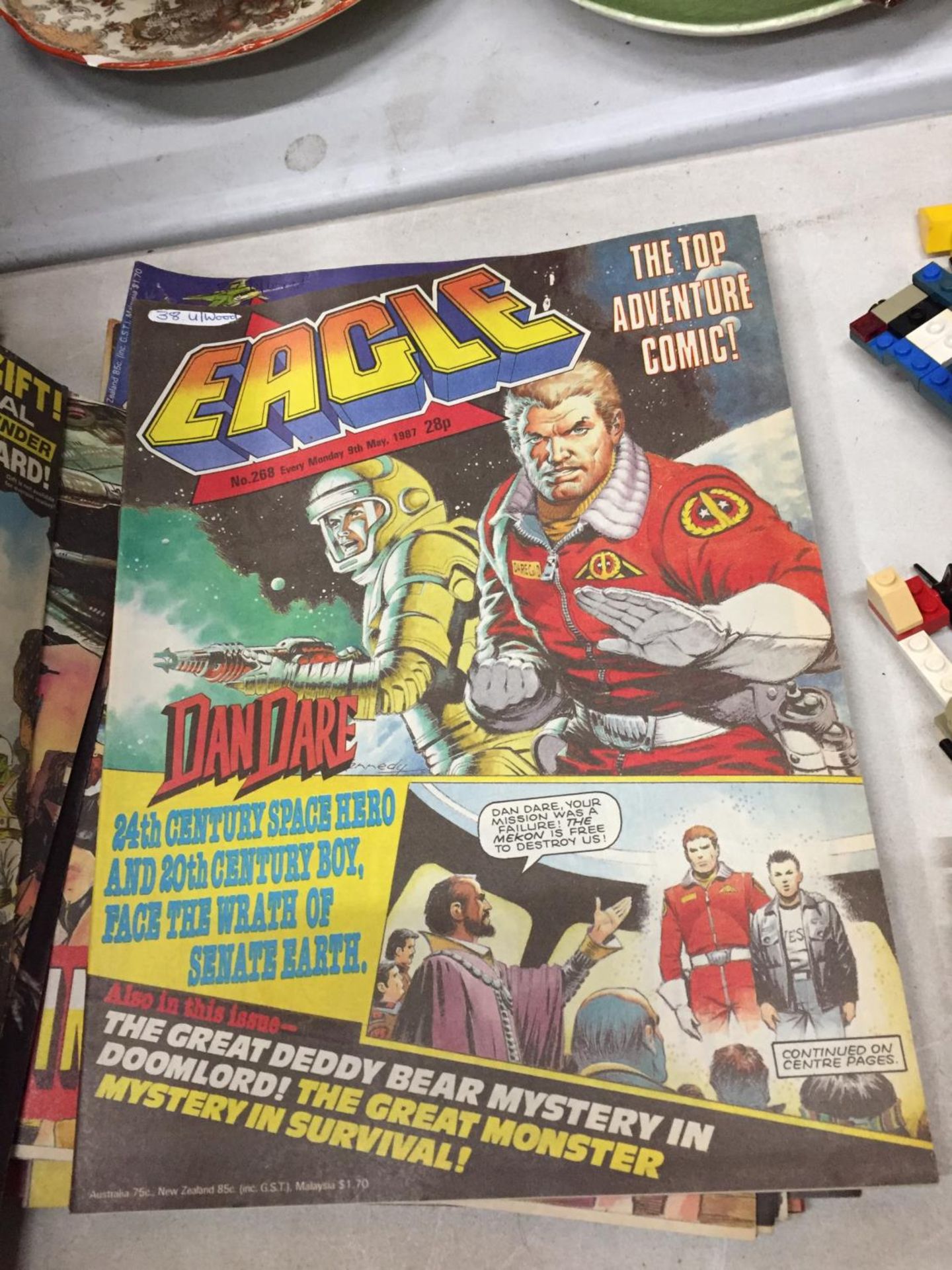 A COLLECTION OF 25 EAGLE COMICS FROM THE 1980'S FEATURING DAN DARE - Image 5 of 5