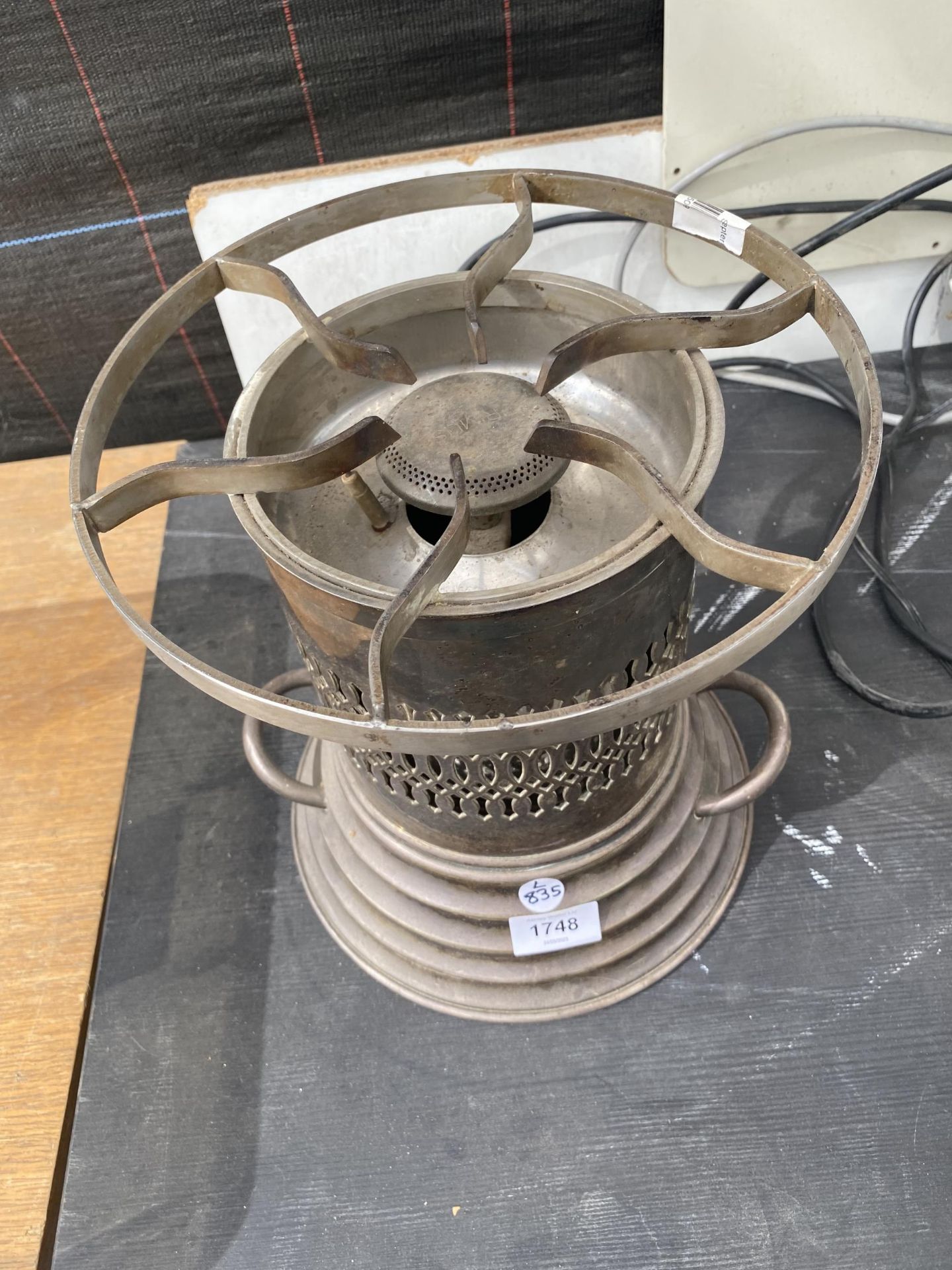 A VINTAGE SILVER PLATED PORTABLE CAMPING STOVE - Image 2 of 3