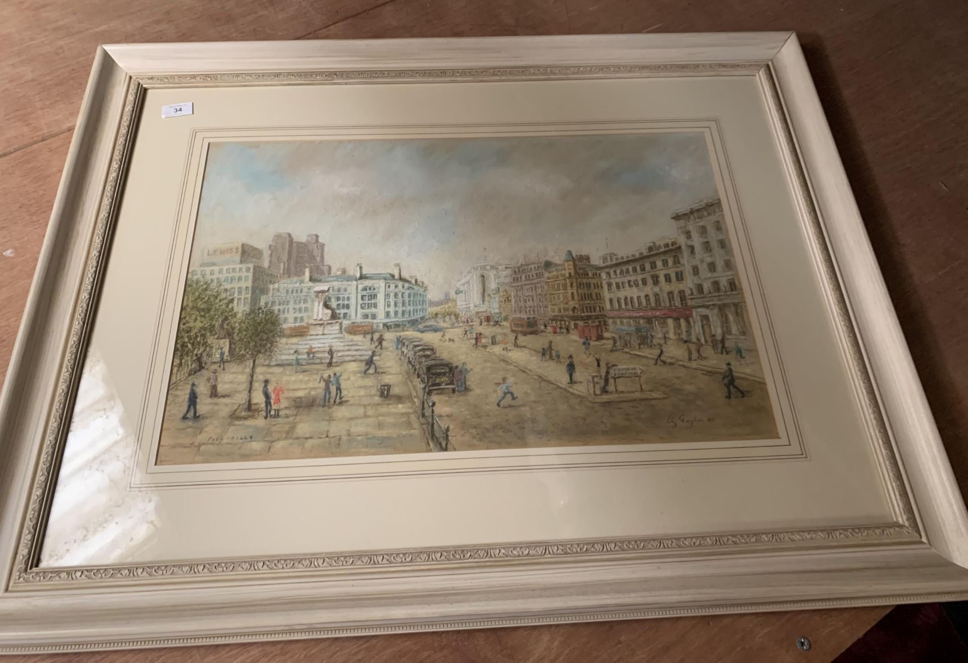 * LIZ TAYLOR (BRITISH, 20TH CENTURY) 'PICCADILY MANCHESTER' PASTEL, SIGNED AND DATED 85, 42 X