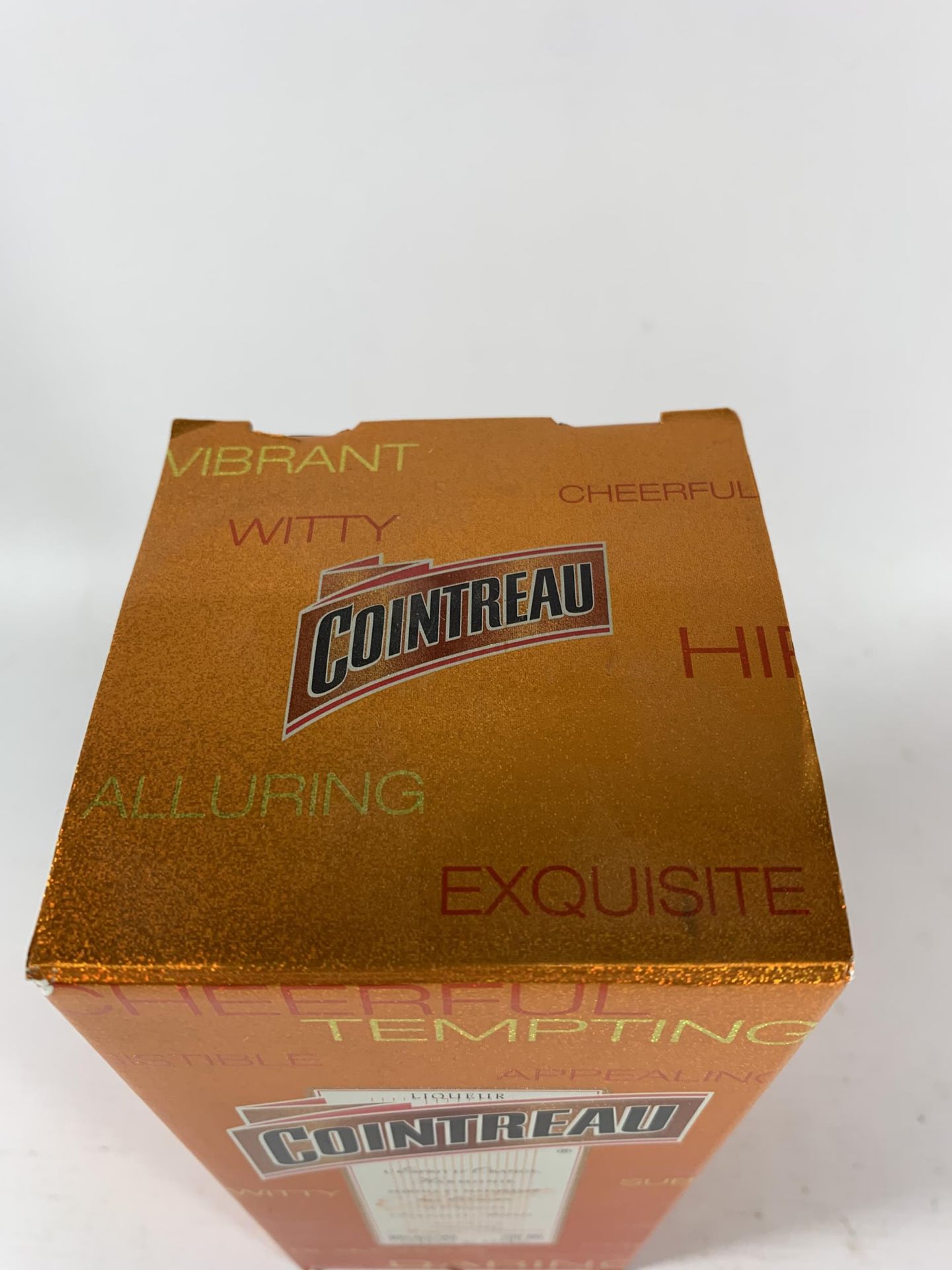 1 X BOXED 70CL BOTTLE - COINTREAU L'ESPIRIT D'ORANGE LIQUEUR - Image 2 of 3