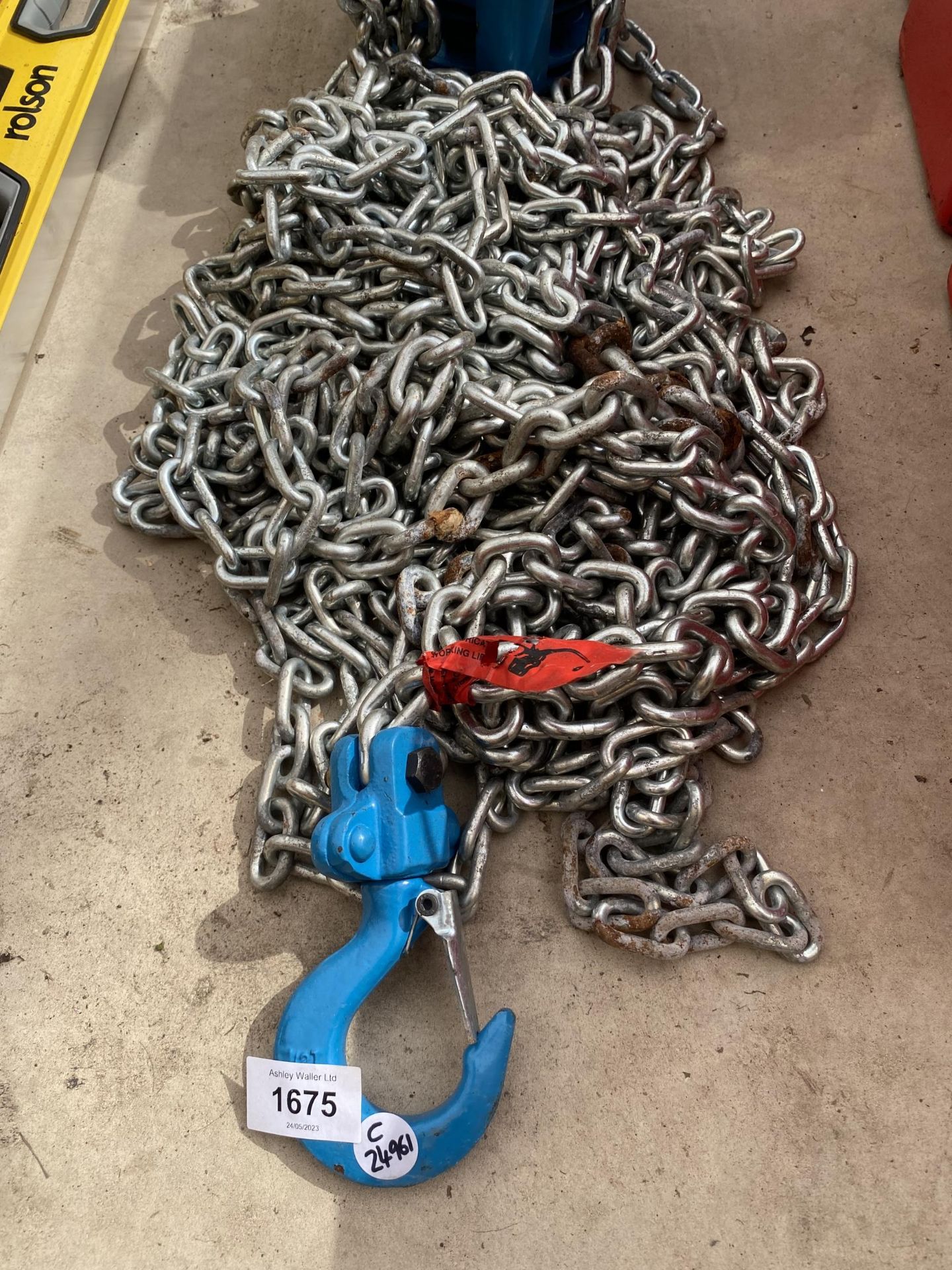 A LARGE PFAFF 0.5T BLOCK & TACKLE CHAIN AND HOOK - Image 3 of 3