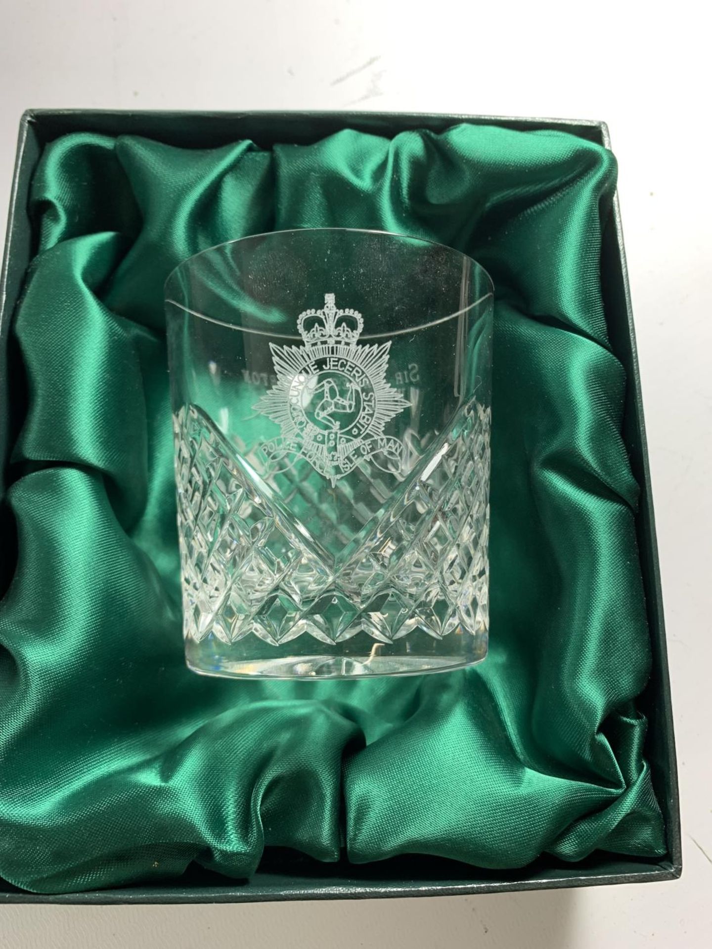 * THREE BOXED ITEMS OF PRESENTATION GLASS, WHISKY GLASS FROM ISLE OF MAN POLICE, DECANTER FROM - Image 7 of 10