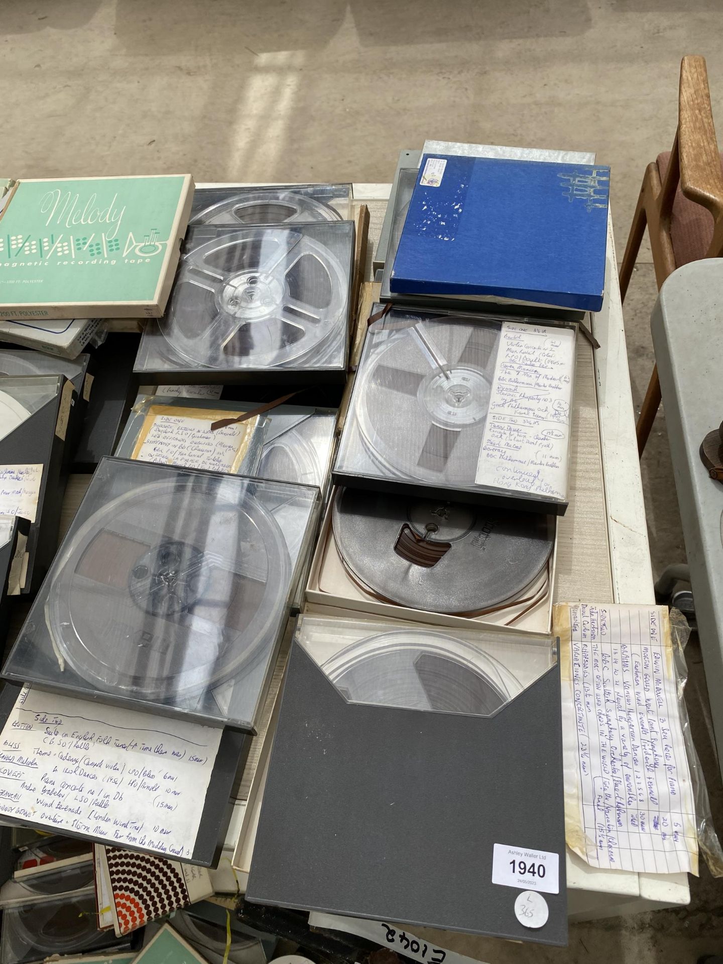 A LARGE COLLECTION OF REEL RECORDING TAPES IN BOXES - Image 2 of 7