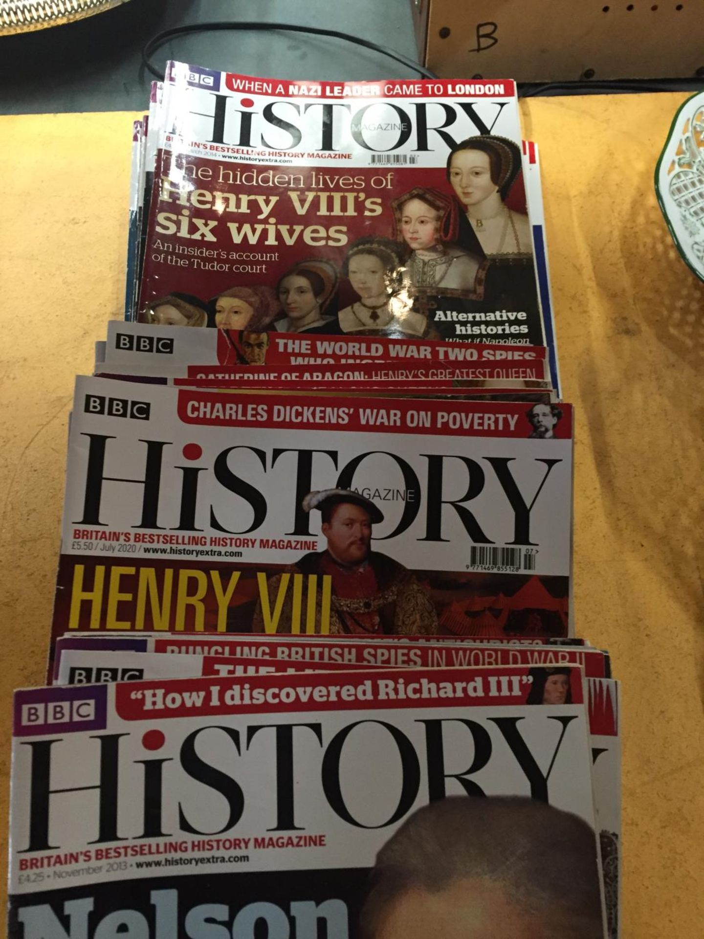 A LARGE QUANTITY OF THE BBC HISTORY MAGAZINE - Image 3 of 4
