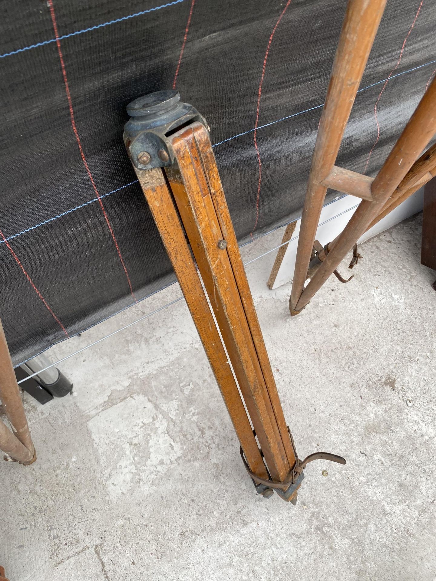 THREE LARGE VINTAGE WOODEN TRIPOD STANDS - Image 2 of 3