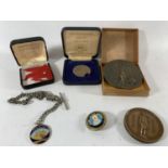 * A LARGE PORTUGUESE POLICE BRONZE MEDAL, CASED METROPOLITAN POLICE 150TH ANNIVERSARY MEDAL, SALFORD
