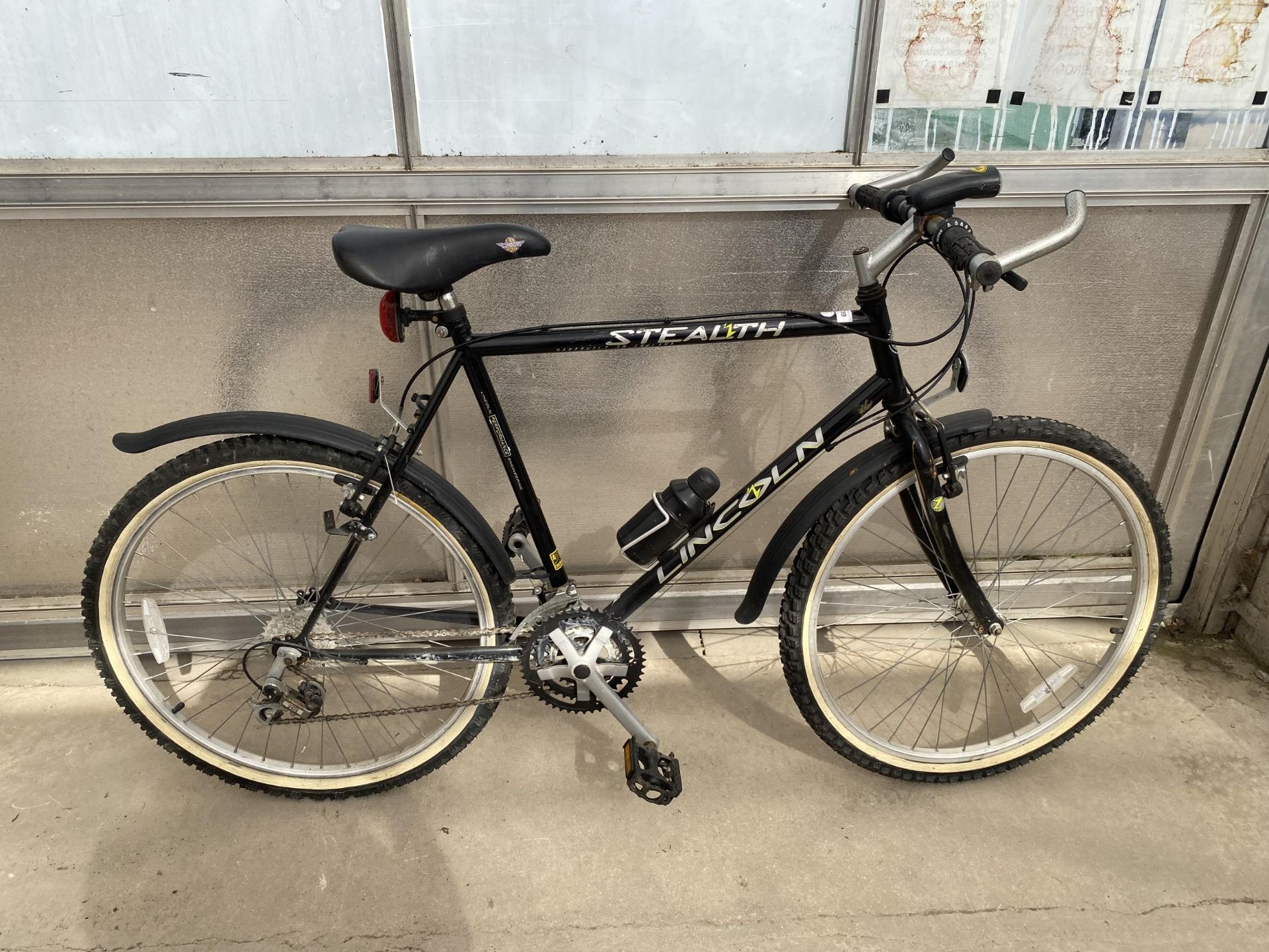 A LINCOLN STEALTH BIKE