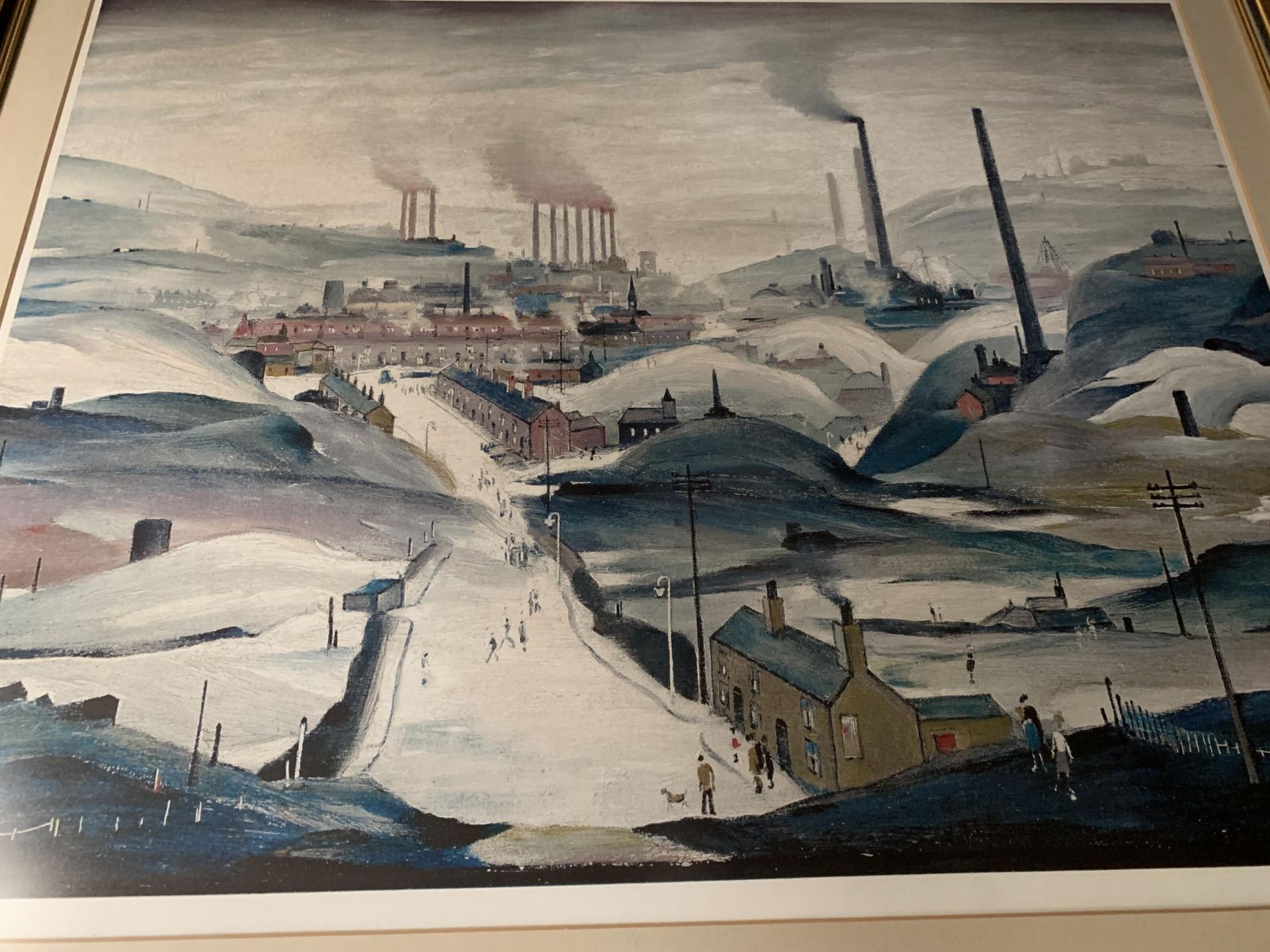 * LAURENCE STEPHEN LOWRY (BRITISH 1887-1976) 'INDUSTRIAL PANORAMA' SIGNED PRINT, BEARS MEDICI - Image 2 of 6