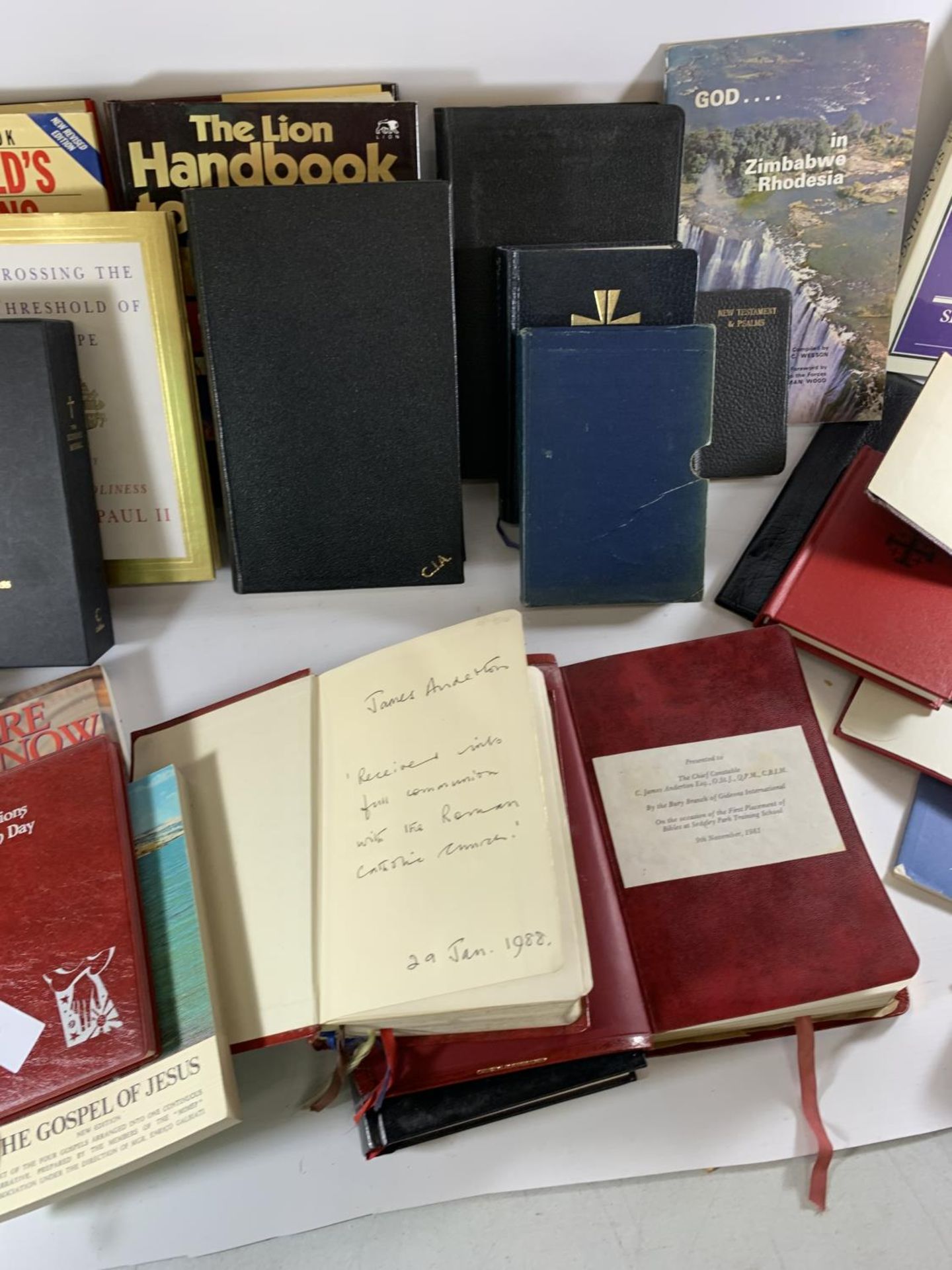 * A COLLECTION OF HOLY BIBLES AND PRAYER BOOKS TO INCLUDE JAMES ANDERTONS FULL COMMUNION WITH THE - Image 4 of 4