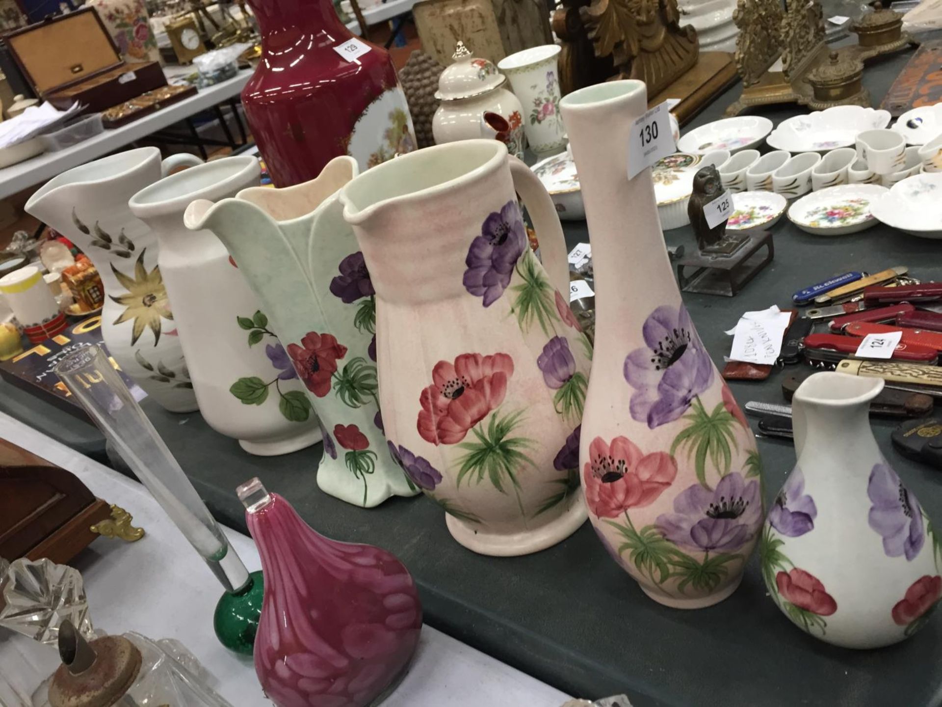 A COLLECTION OF RADLEY CERAMICS TO INCLUDE VASES AND JUGS - 6 IN TOTAL - Image 2 of 4