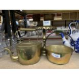 THREE VINTAGE BRASS ITEMS, KETTLE, JAM PAN AND TRIVET STAND