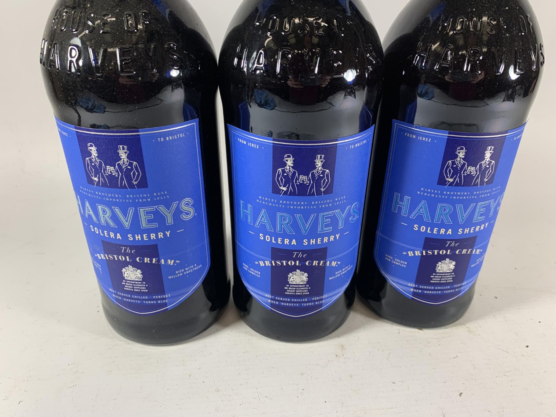 3 X 1L BOTTLES - HARVEY'S SOLERA SHERRY BRISTOL CREAM - Image 2 of 3