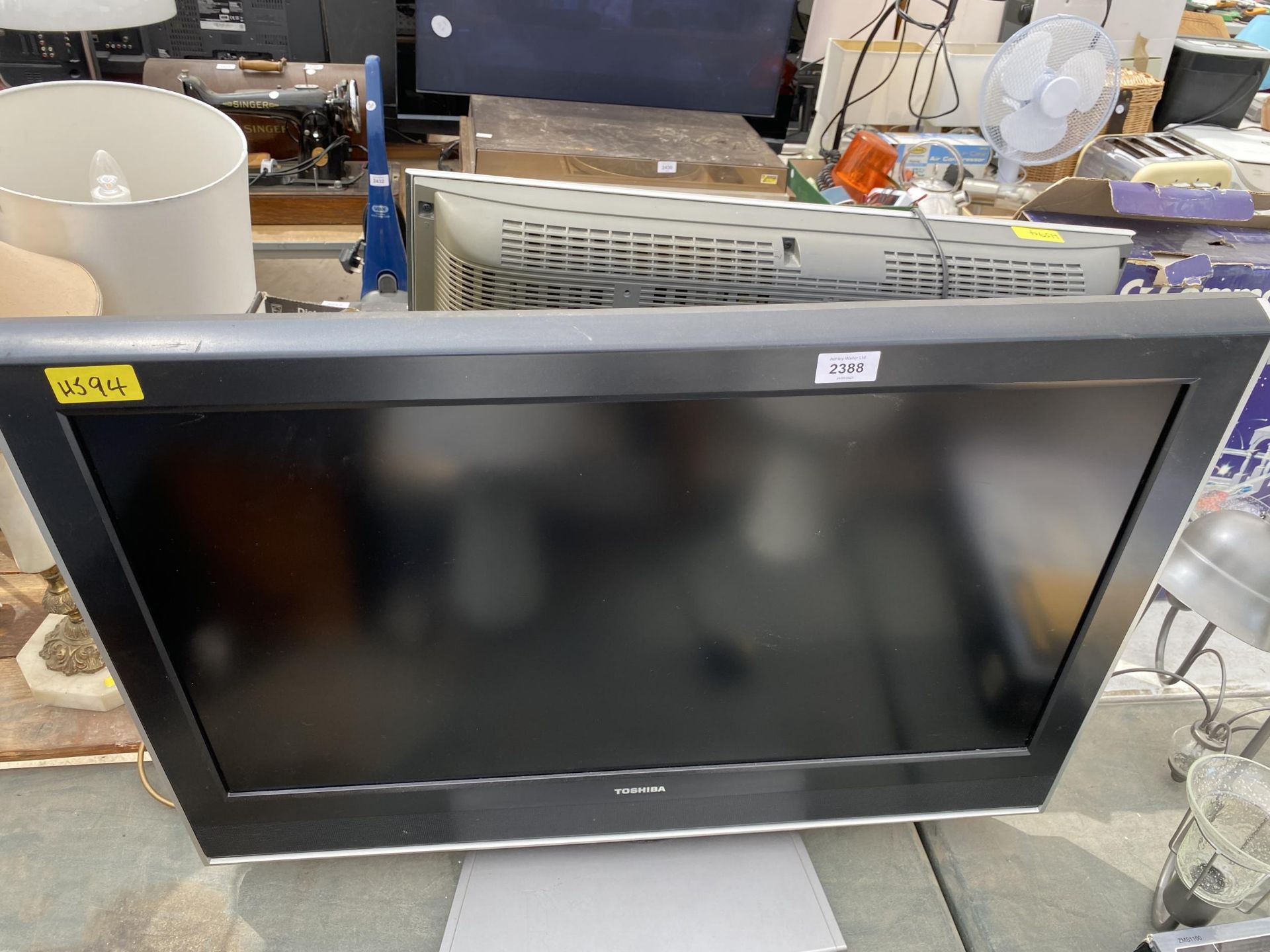 A 32" TOSHIBA TELEVISION