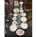 A COLLECTION OF CHINA ITEMS TO INCLUDE NAPKIN RINGS, MINTON, WEDGWOOD, AYNSLEY PIN TRAYS AND TRINKET