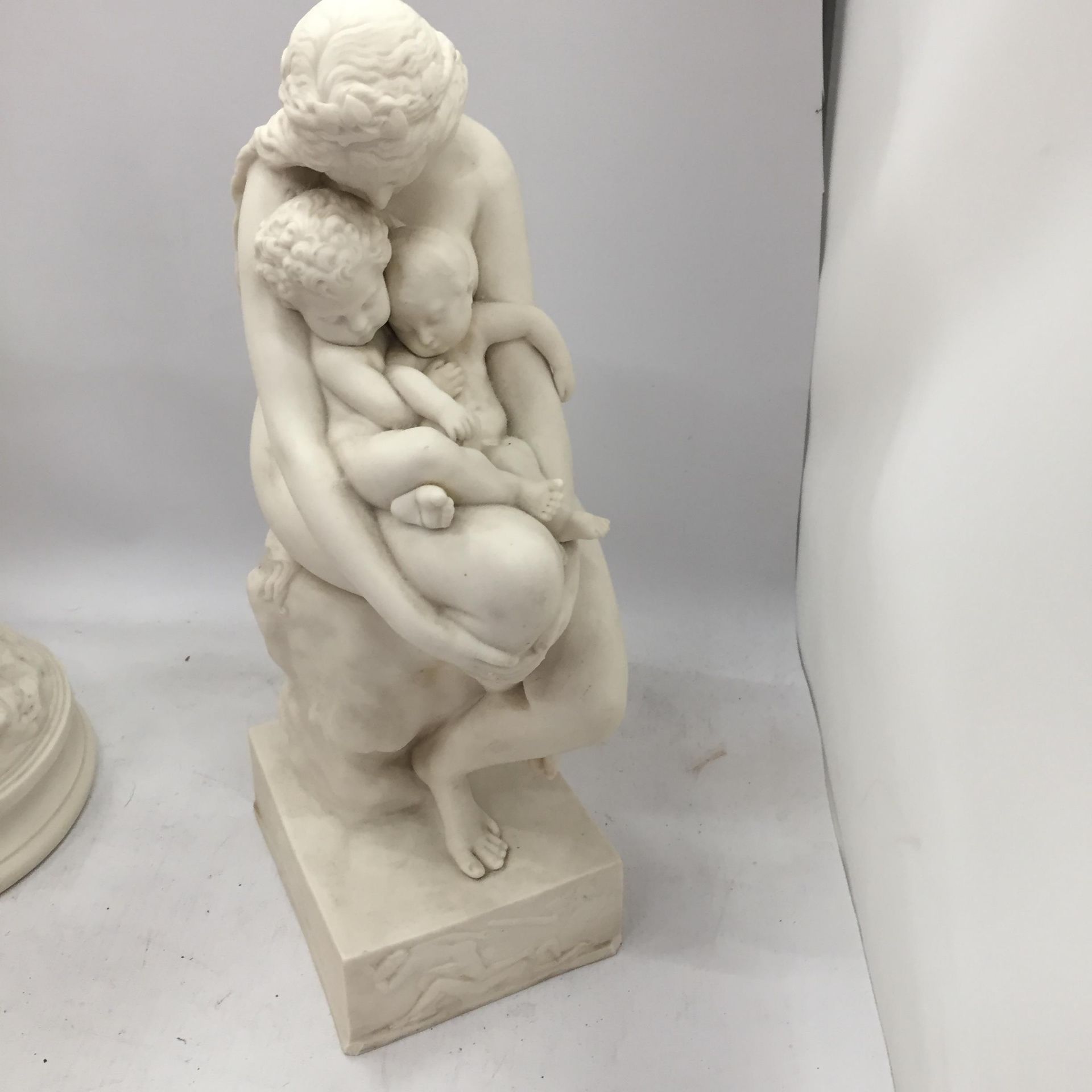 TWO PARIAN WARE FIGURES, ONE OF A MOTHER HOLDING CHILDREN AND THE OTHER TITLED 'JEALOUSY' - Image 5 of 5