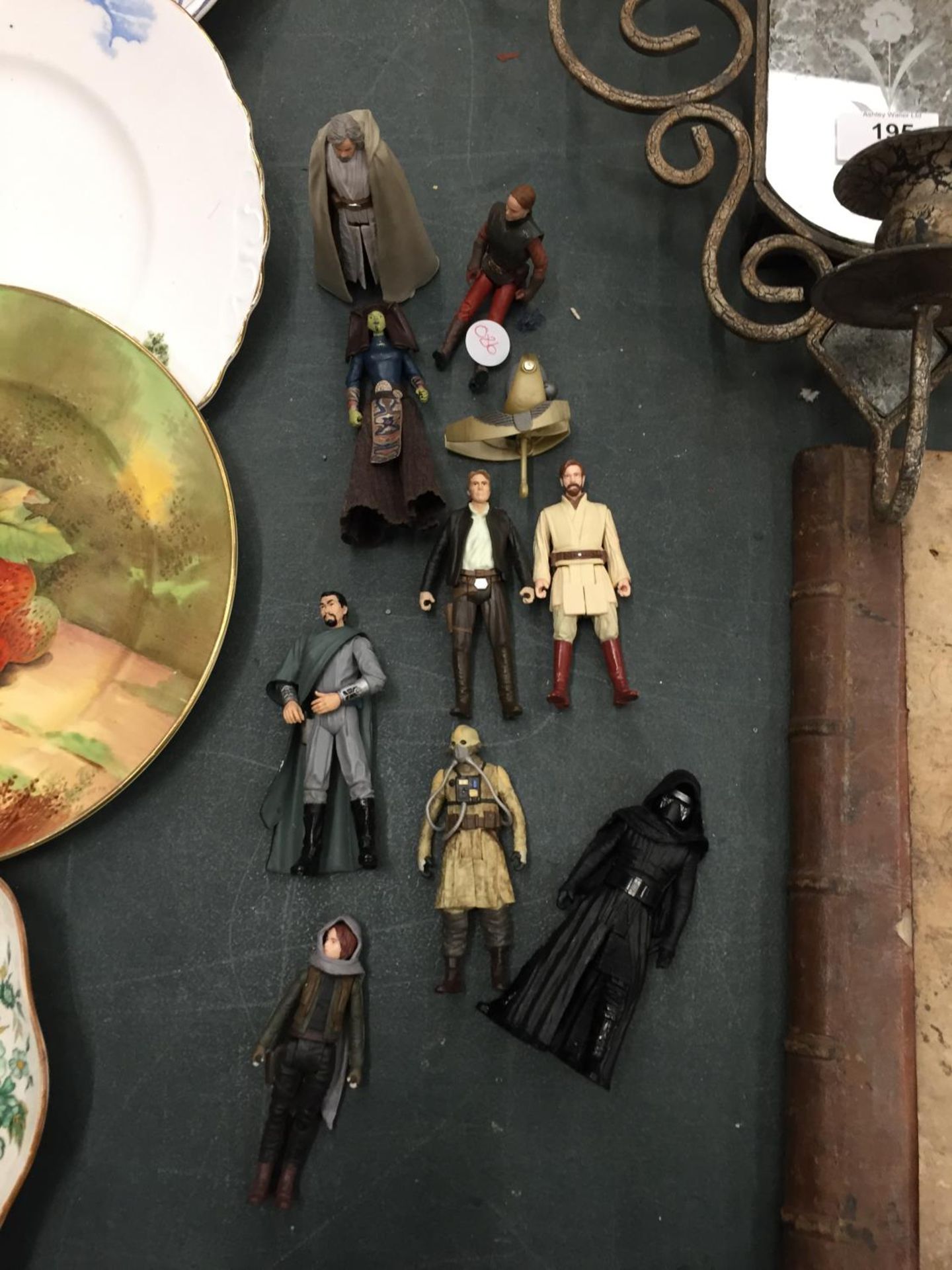 TEN STAR WARS FIGURES 10CM HIGH, PREQUEL - SEQUEL TRILOGY, OBI-WAN, LUKE, ETC