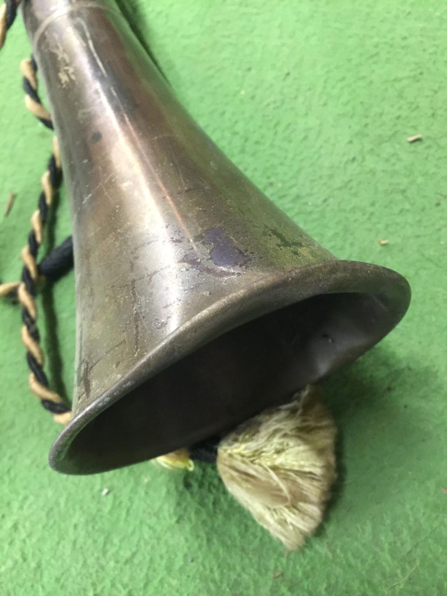 TWO VINTAGE COPPER COACHING HORNS - Image 2 of 3