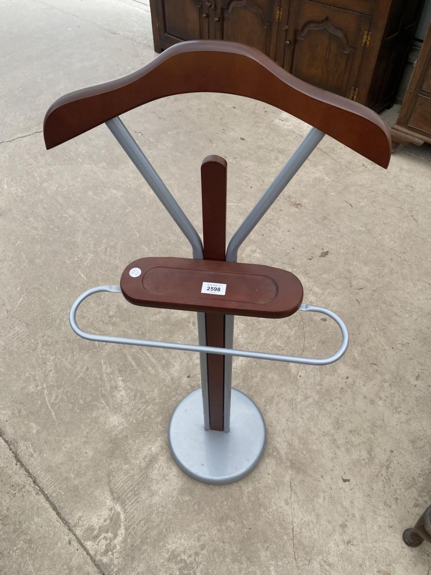 A MODERN SUIT STAND