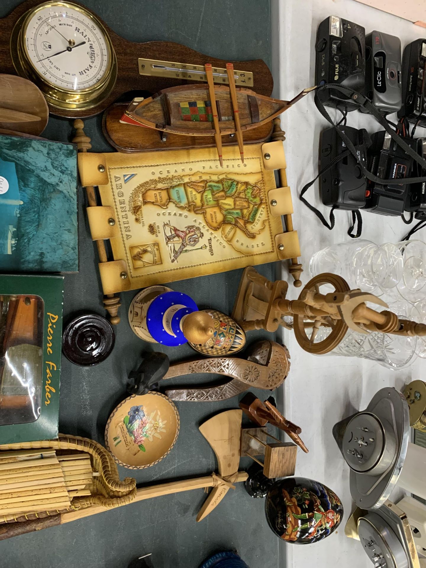 A LARGE QUANTITY OF TREEN ITEMS TO INCLUDE A BAROMETER, SWISS STYLE CLOCK AND HOUSE, A BOAT, - Image 4 of 4