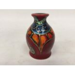 AN ANITA HARRIS PEACOCK VASE - 8.5 CM