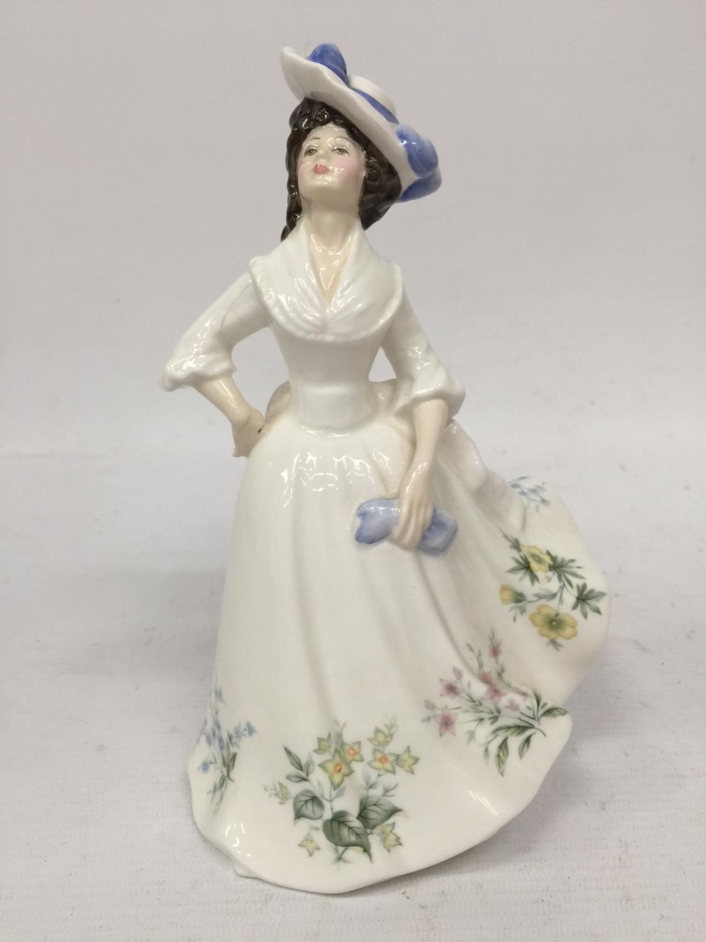 A ROYAL DOULTON FIGURINE "ADELE" - 21 CM (SECONDS) A/F