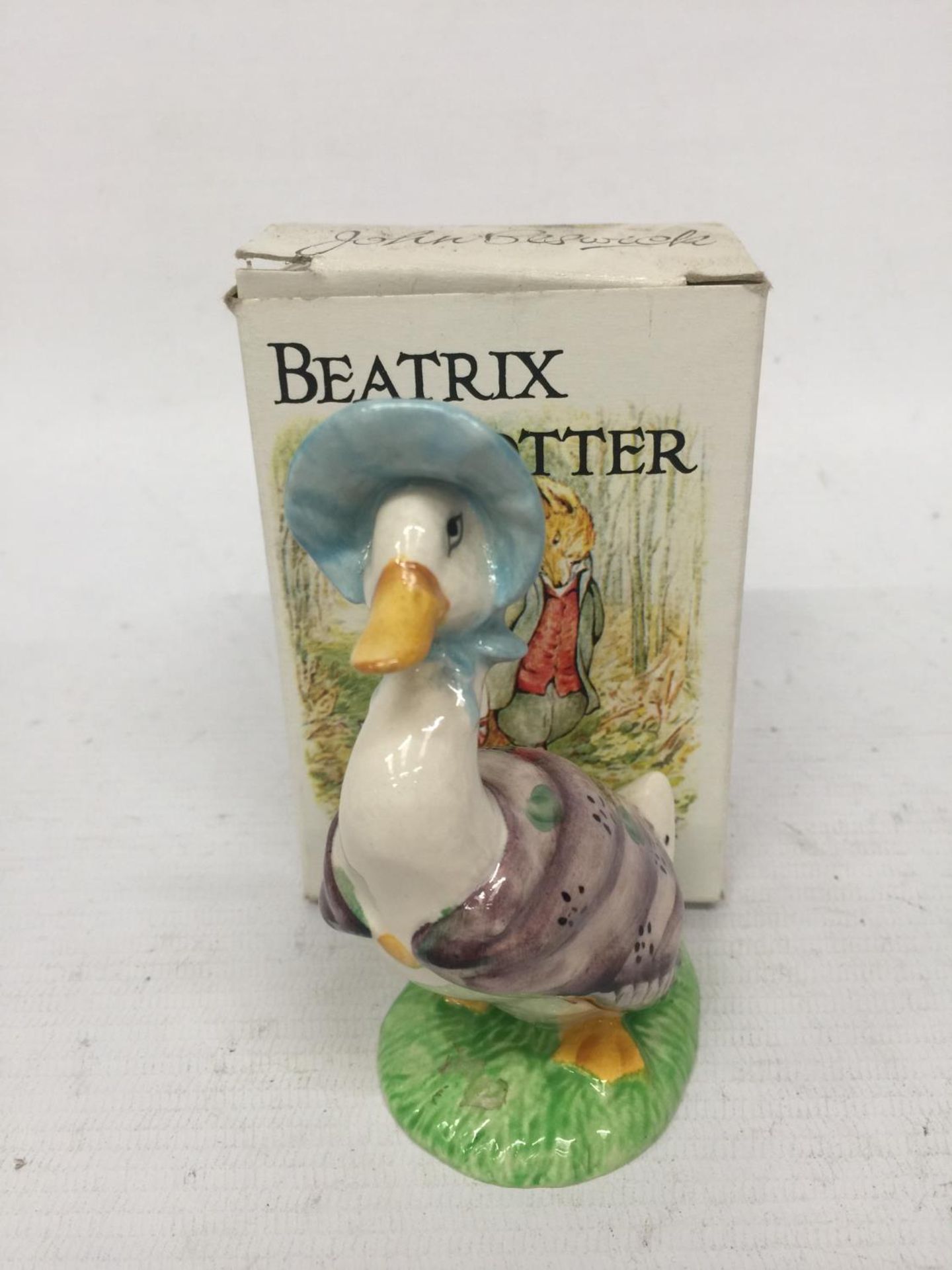 FIVE BESWICK BEATRIX POTTER FIGURES TO INCLUDE MISS MOPPET, JEREMY FISHER, MUNCO MUNCO, FLOPSY MOPSY - Image 4 of 7