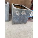 A VINTAGE GALVANISED TANK PLANTER (59CM x 43CM x44CM)