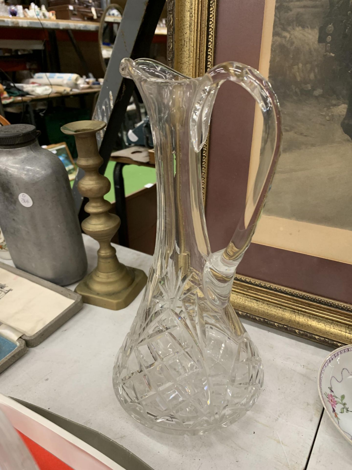 A GROUP OF GLASSWARE , BOXED FLORAL PLATE, DECANTER ETC - Image 2 of 5