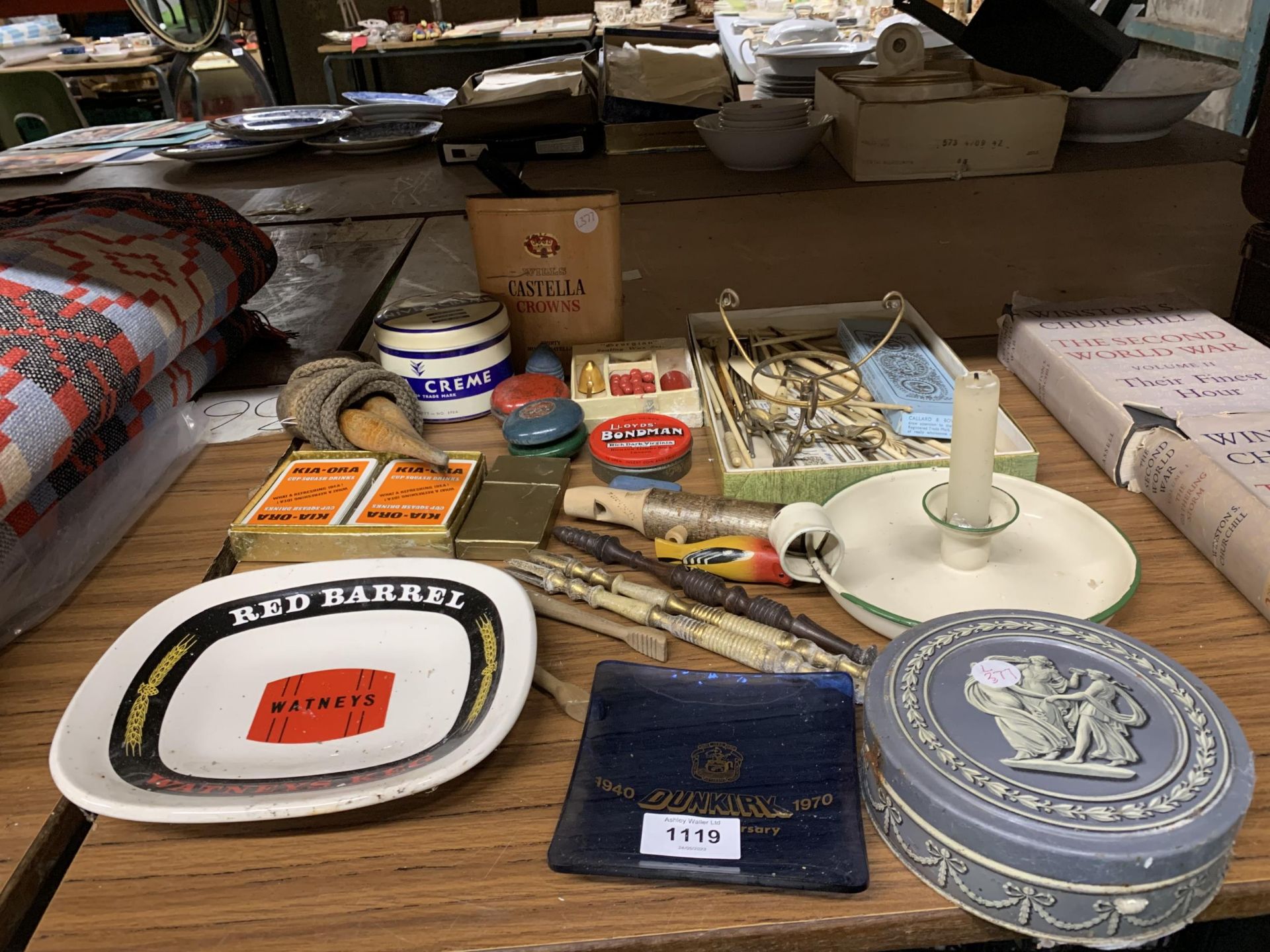 A MIXED LOT OF VINTAGE ITEMS, ENAMEL CHAMBER STICK, NIVEA CERAMIC LIDDED POT AND VARIOUS ADVERTISING