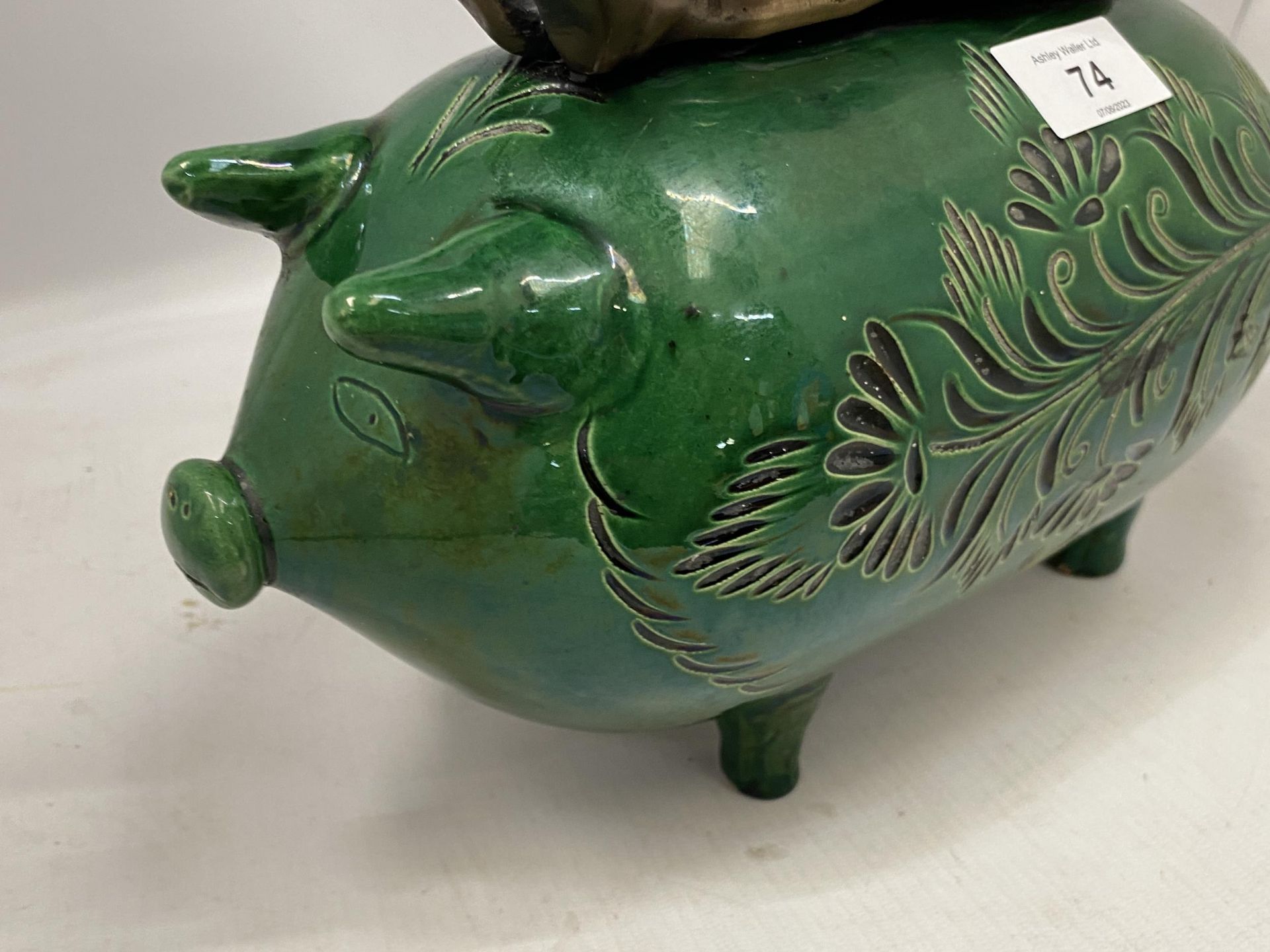 A GREEN VICTORIAN CERAMIC PIG WITH BRONZE MODEL OF A BOY SEATED, HEIGHT 34CM - Bild 3 aus 5