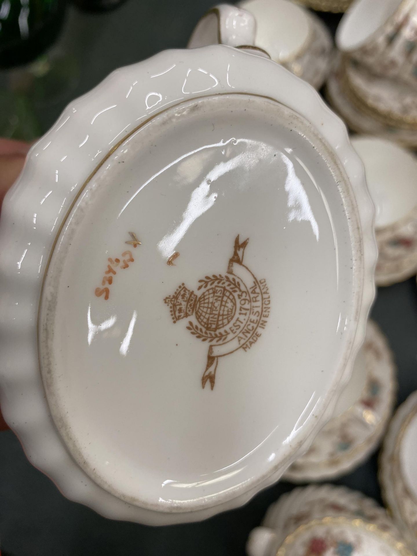 A LARGE QUANTITY OF MINTON 'ANCESTRAL' TEAWARE TO INCLUDE PLATES, BOWLS, CREAM JUG, SUGAR BOWL, - Image 2 of 2