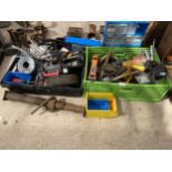 A LARGE ASSORTMENT OF TOOLS TO INCLUDE LIGHTS, A SMALL ACRO PROP AND A WOOD PLANE ETC