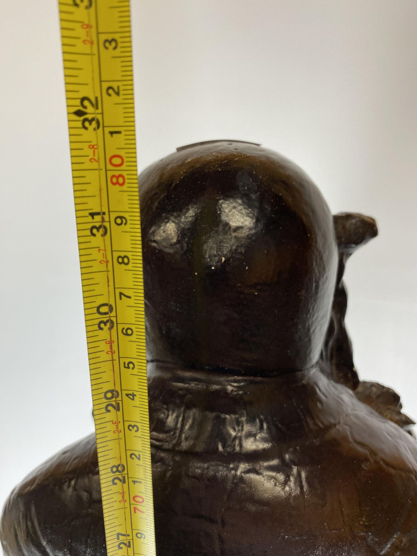A LARGE METAL MODEL OF AN IMMORTAL, SIGNED AND DATED 1981 TO BASE, HEIGHT 81CM - Image 6 of 6