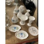 A QUANTITY OF WEDGWOOD 'ICE ROSE' AND 'CLEMENTINE' TO INCLUDE SMALL BUD VASES, A GINGER JAR, PIN