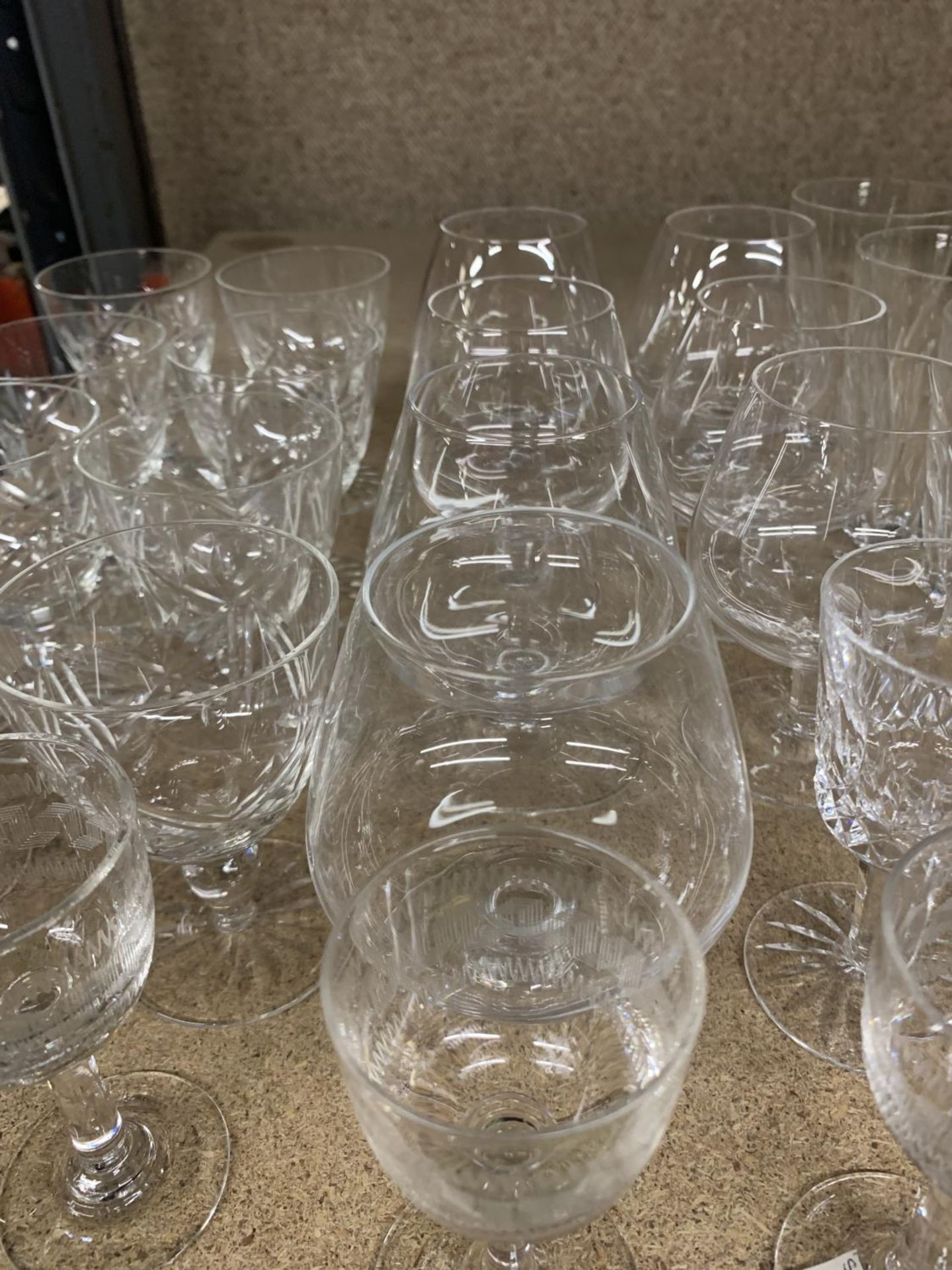 A QUANTITY OF GLASSES TO INCLUDE WINE, BRANDY, SHERRY, PORT, TUMBLERS, ETC - Image 3 of 3