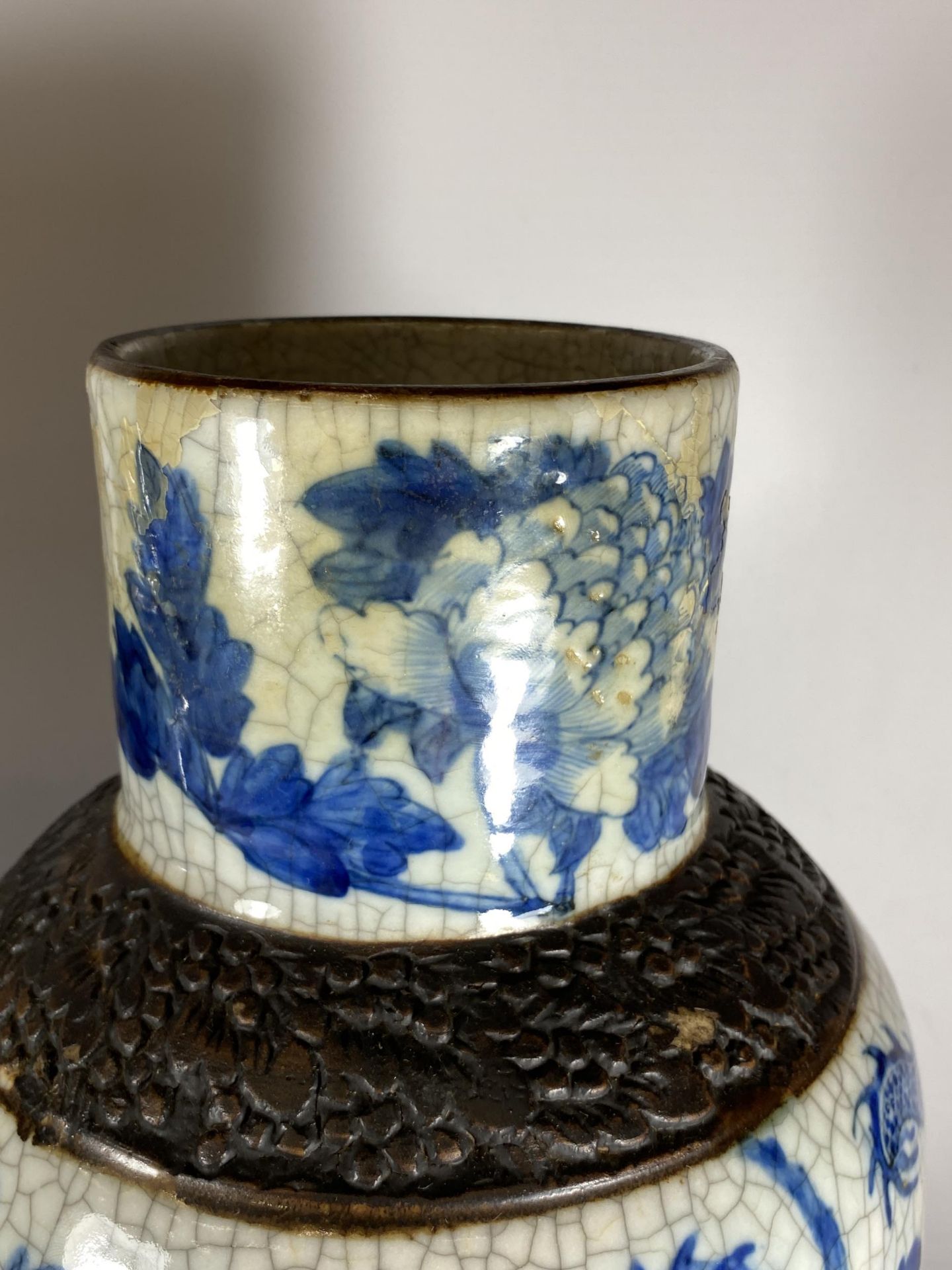 A PAIR OF EARLY 20TH CENTURY CHINESE BLUE AND WHITE CRACKLE GLAZE DRAGON DESIGN VASES, A/F, HEIGHT - Image 9 of 13