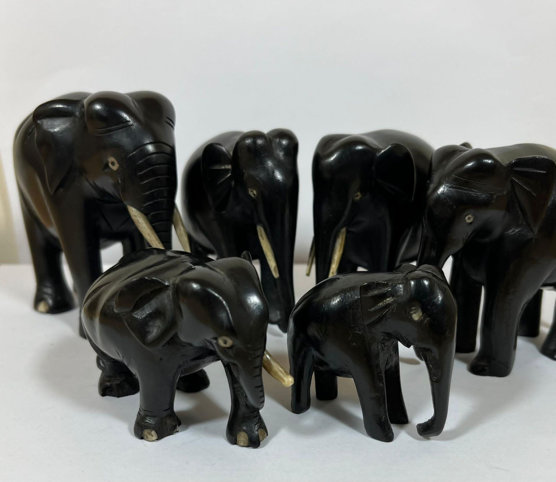 AN ANTIQUE GROUP OF SIX EBONY ELEPHANTS, LARGEST 9CM HEIGHT - Image 2 of 2