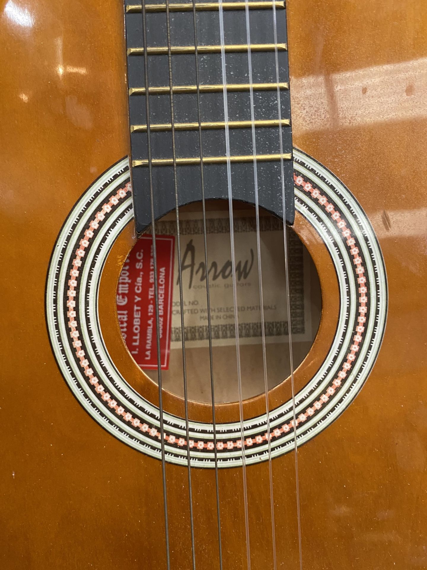 A VINTAGE WOODEN ACOUSTIC GUITAR - Image 2 of 2