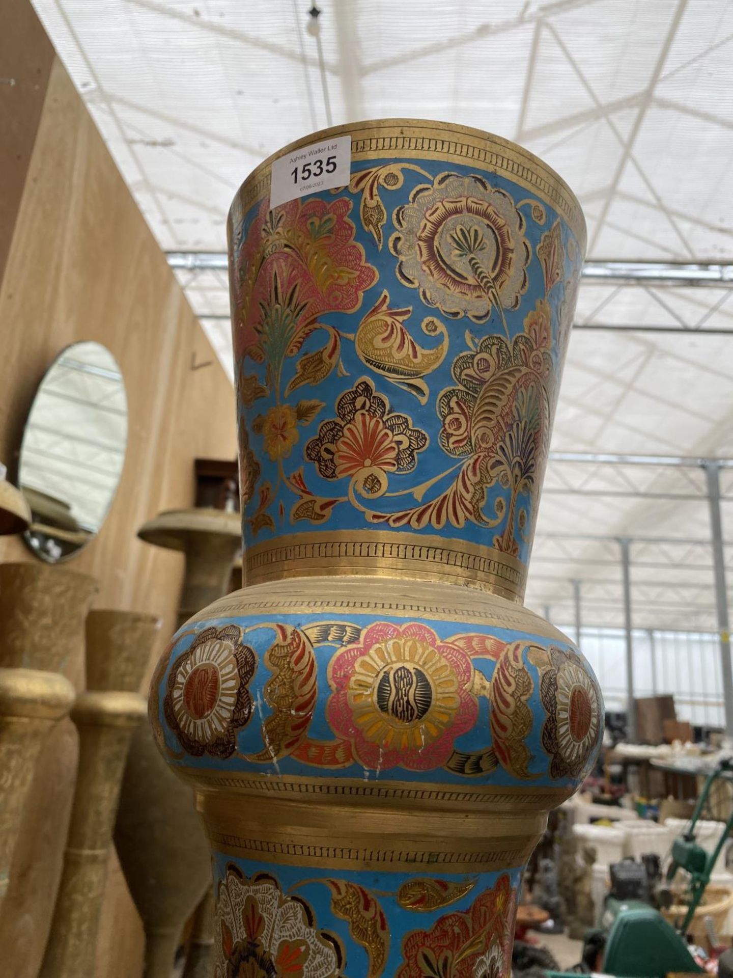 A LARGE VINTAGE DECORATIVE CLOISONNE BRASS URN (H:122CM) - Image 5 of 6