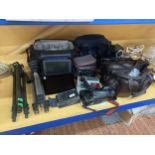 A LARGE QUANTITY OF CAMCORDERS ETC TO INCLUDE A EUMIG C10 ZOOM, SONY AF CCD, PANASONIC AND SNSV