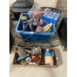 AN ASSORTMENT OF ITEMS TO INCLUDE CAMPING STOVES, HAMMERS AND SHELF BRACKETS ETC