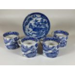 A SET OF FOUR 19TH CENTURY CHINESE QING EXPORT PORCELAIN BLUE AND WHITE CUPS TIGETHER WITH A 19TH