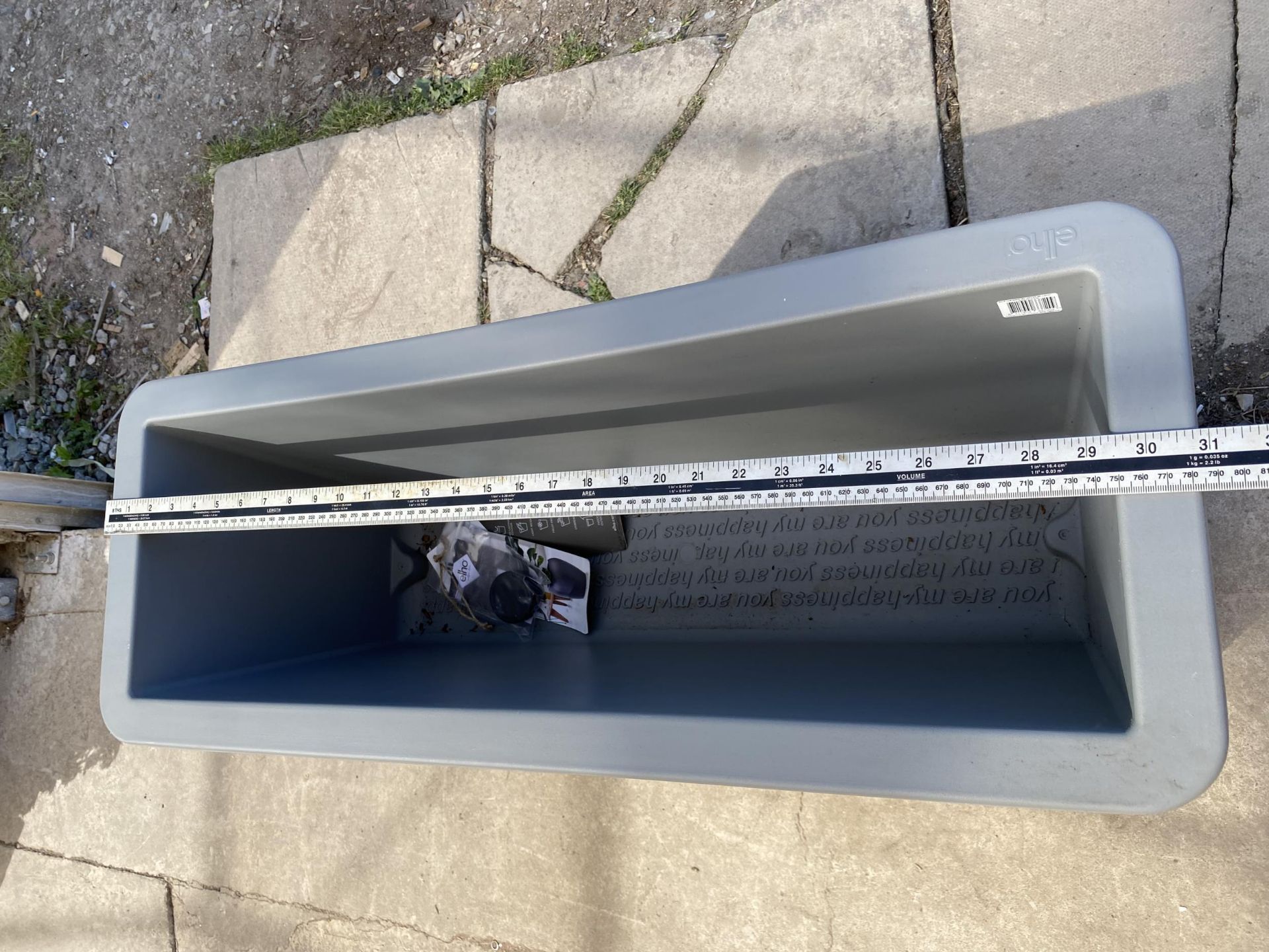 AN AS NEW GREY PLASTIC ELHO EASY MOVE RECTANGULAR TROUGH PLANTER (78CM x 59CM x 29CM) - Image 5 of 5