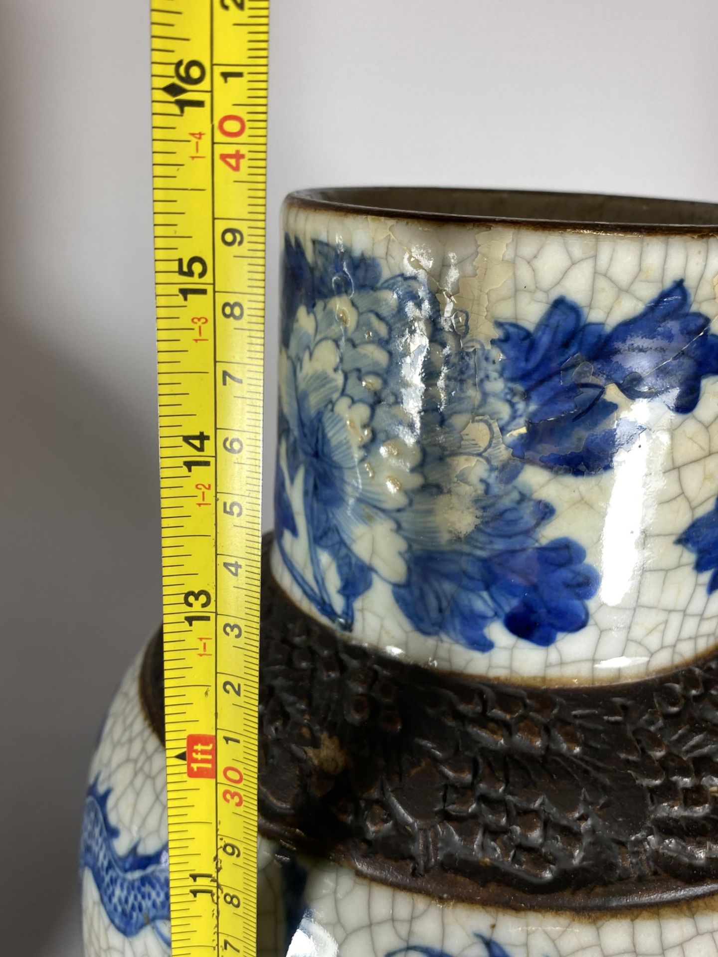 A PAIR OF EARLY 20TH CENTURY CHINESE BLUE AND WHITE CRACKLE GLAZE DRAGON DESIGN VASES, A/F, HEIGHT - Image 13 of 13