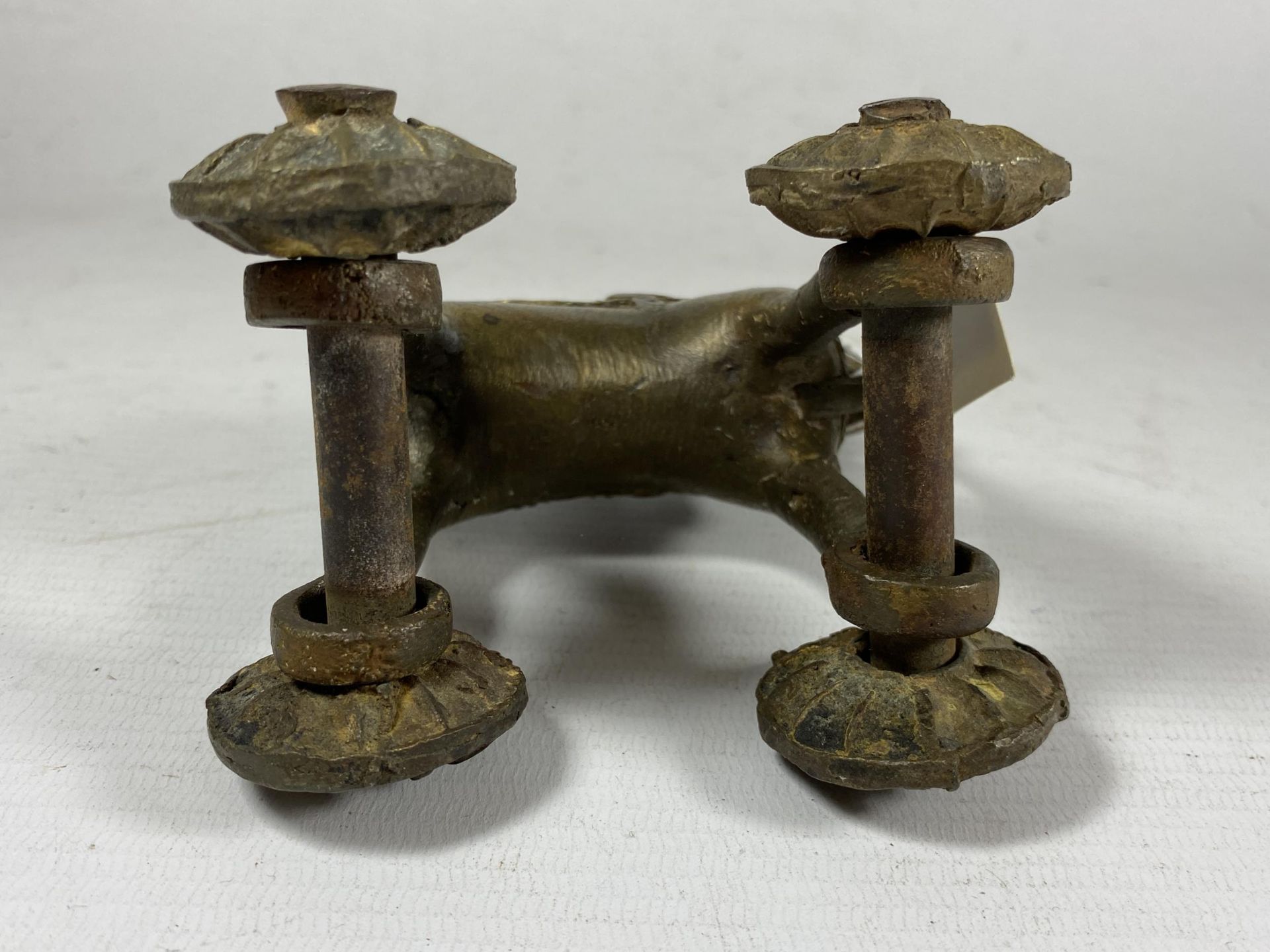 AN UNUSUAL 19TH CENTURY INDIAN METAL TEMPLE TOY MODEL OF A HORSE AND RIDER, HEIGHT 12CM - Image 4 of 4