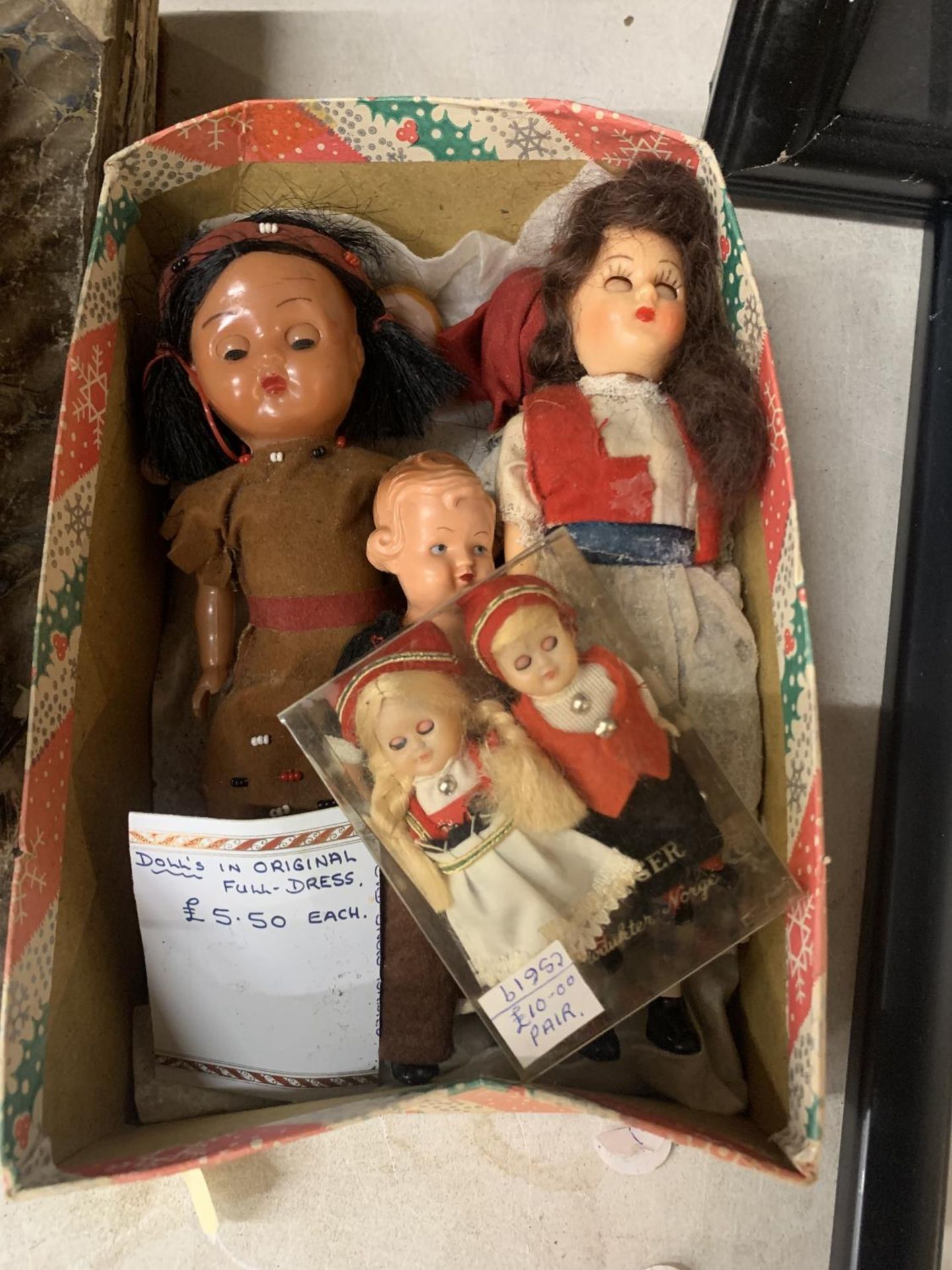 A COLLECTION OF VINTAGE DOLL'S IN ORIGINAL DRESS