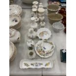 A COLLECTION OF AYNSLEY COTTAGE GARDEN CERAMICS ETC