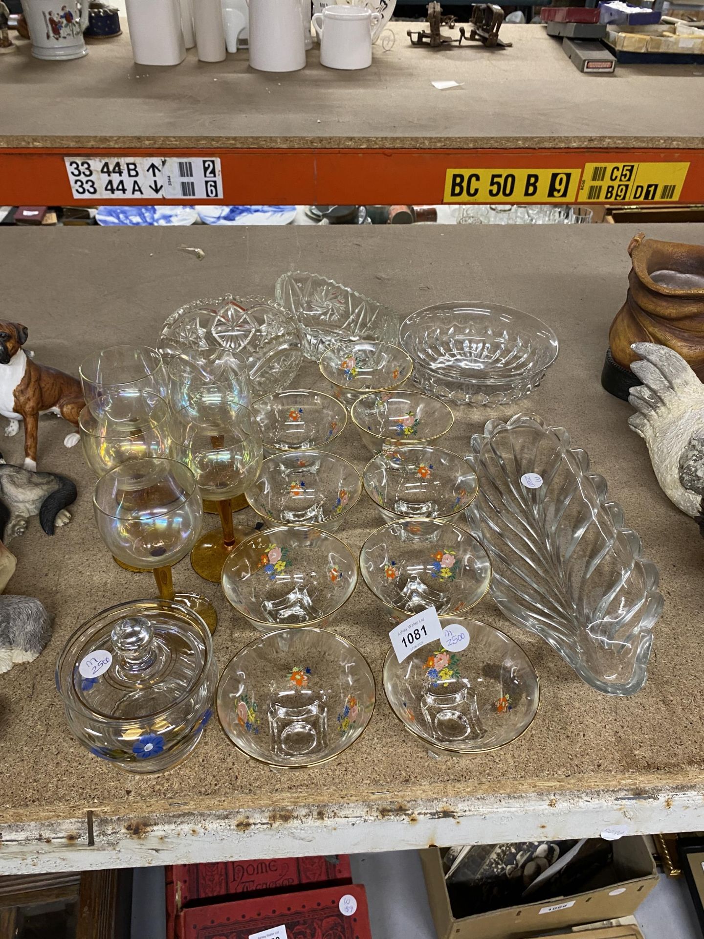 A GROUP OF VINTAGE GLASSES, FLORAL SHERRY GLASSES ETC