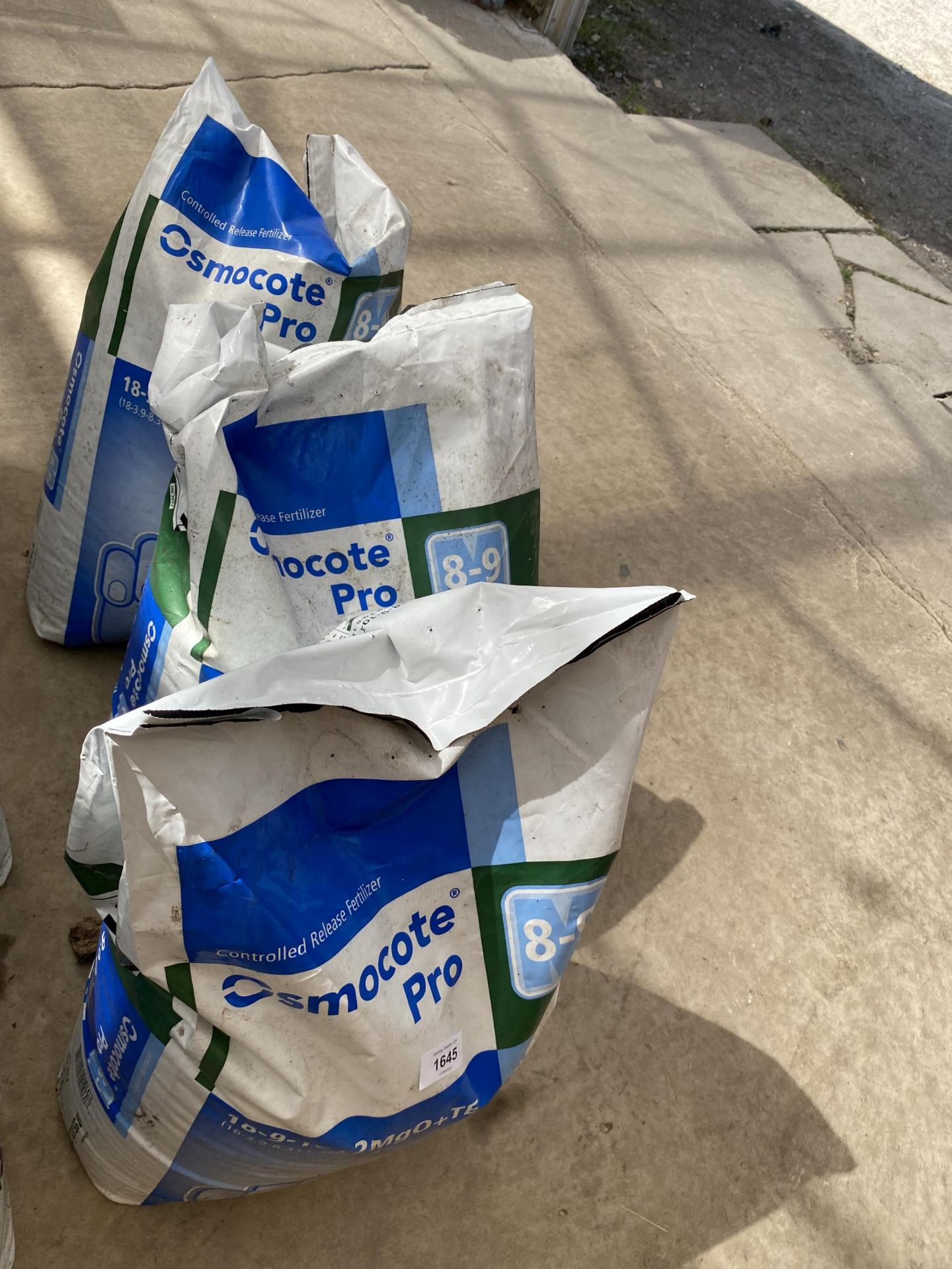 THREE BAGS OF OSMOCOTE PRO CONTROLLED RELEASE FERTILIZER (RRP £165 PER BAG)